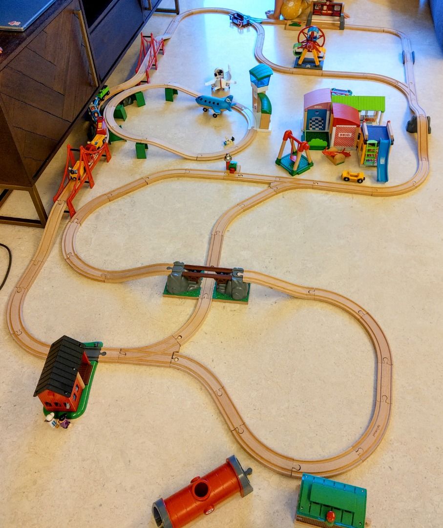 Extensive Brio Set with Trains Houses and Planes Hobbies Toys