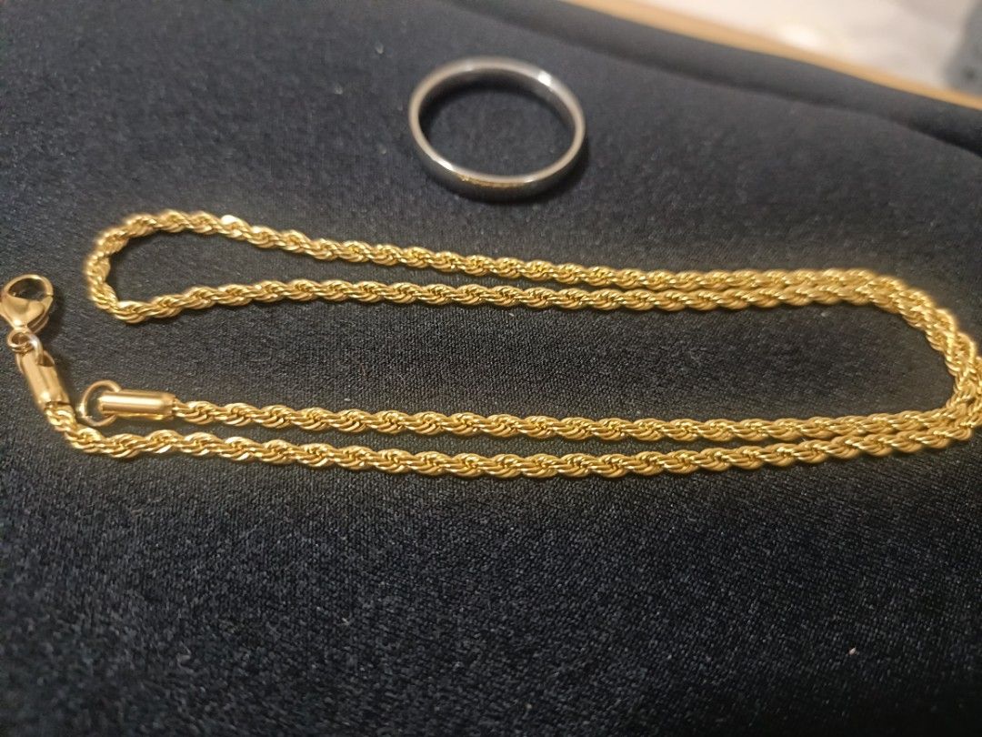 Fake gold chain and ring, Men's Fashion, Watches & Accessories, Jewelry