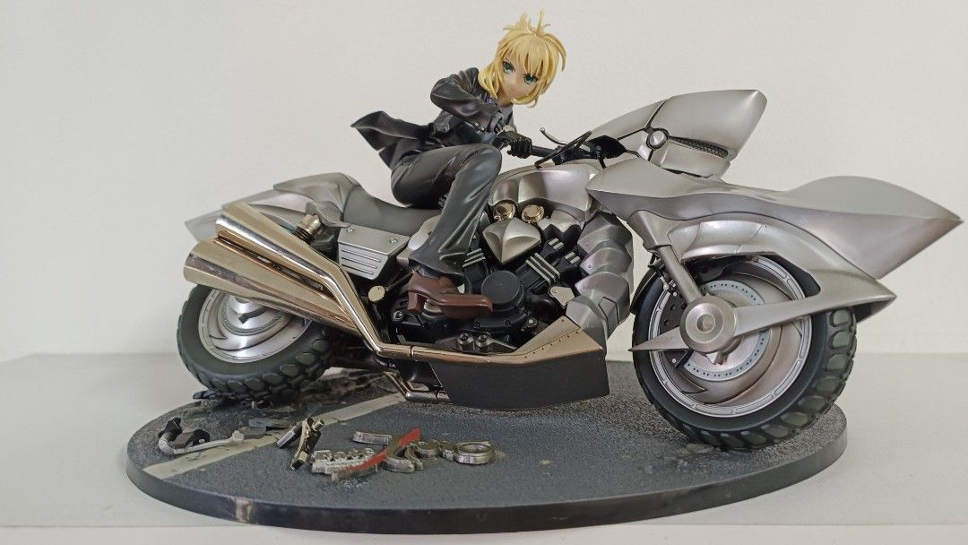 FateZero Saber&SaberMotoredCuirassier Fate/Zero Figure 1/8 Saber