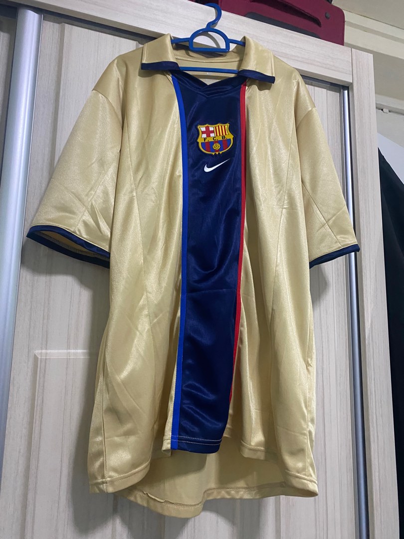 FC Barcelona 2002 Away Retro Jersey, Men's Fashion, Tops & Sets
