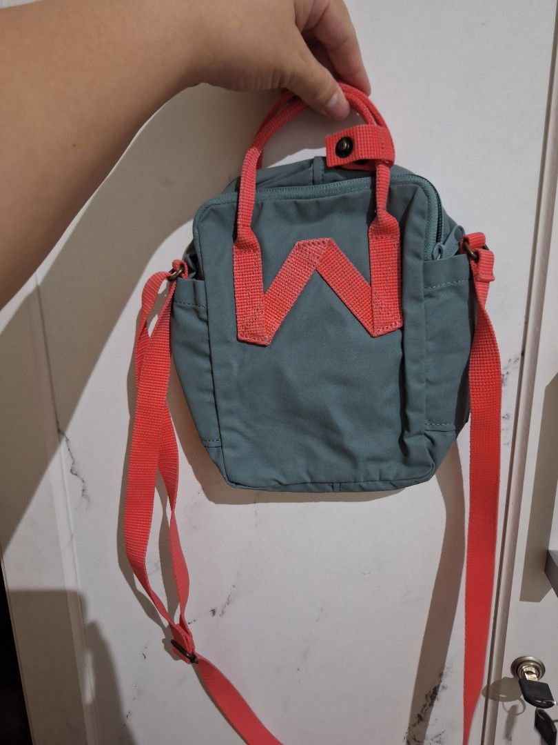 Fjallraven Kanken, Fesyen Wanita, Tas Dompet di Carousell