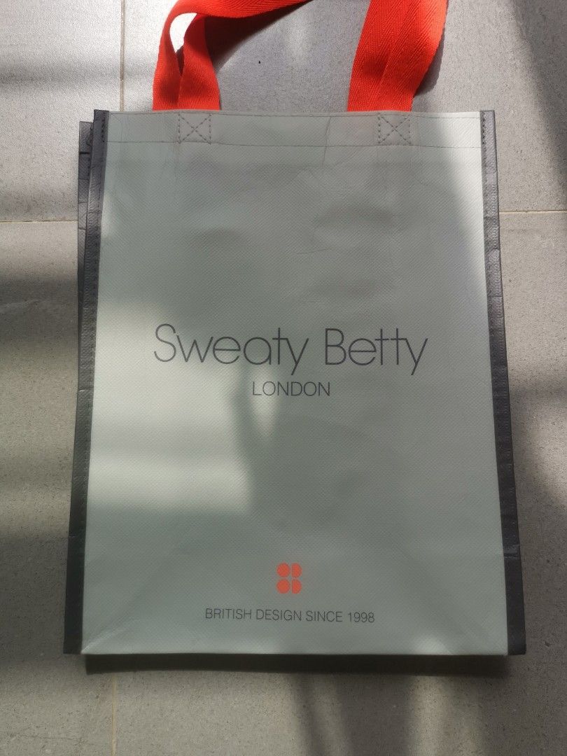 Sweaty Betty Goody Bag, 女裝, 運動服裝- Carousell