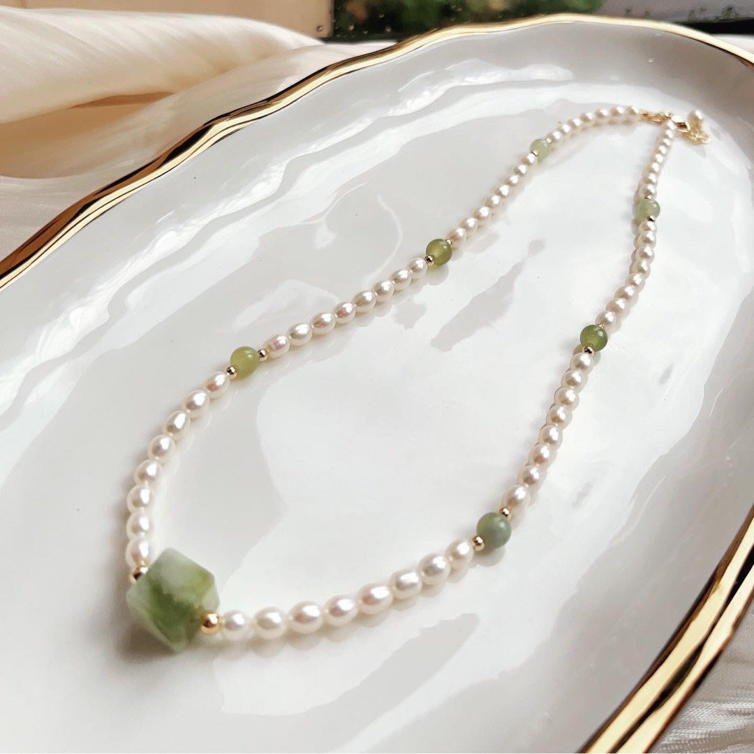 Freshwater pearl and jade necklace sale