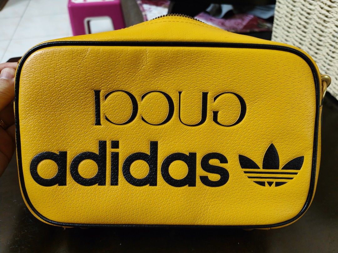 Gucci x adidas Small Shoulder Bag Off-White in Leather with Gold-tone - US