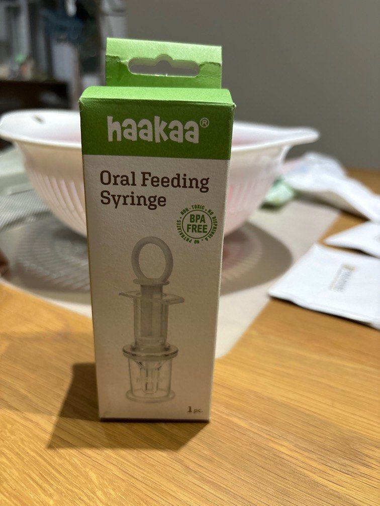 Oral Feeding Syringe by Haakaa