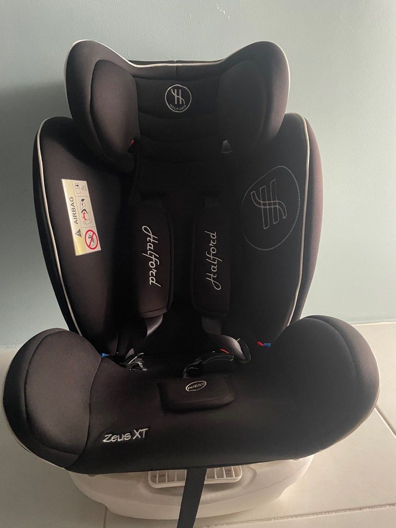 halford zeus xt, Babies & Kids, Going Out, Car Seats on Carousell