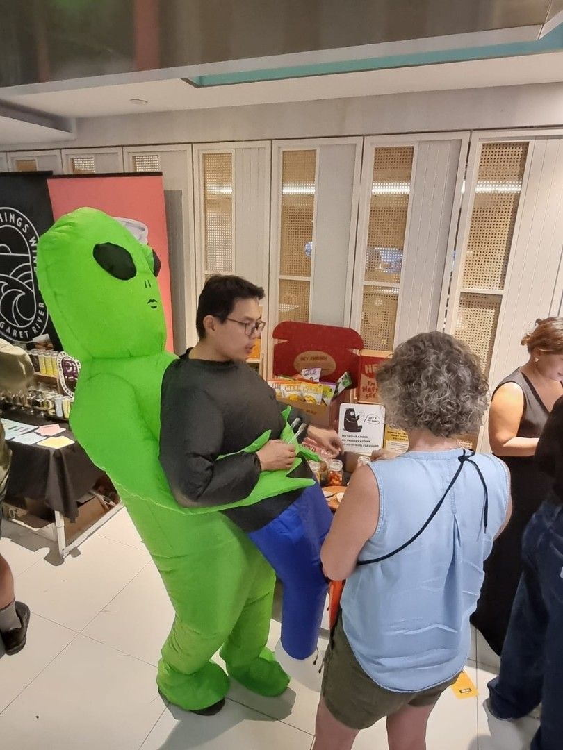 Alien 2025 abduction costume