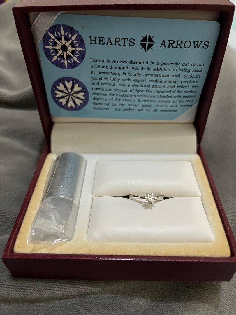 Heart and top arrow ring