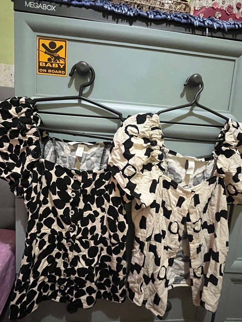 H M blouses Women s Fashion Tops Blouses on Carousell