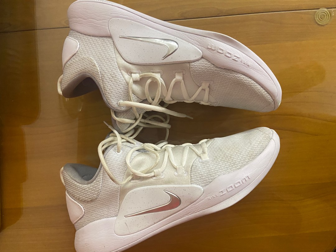 Kyrie discount hyperdunk 2018