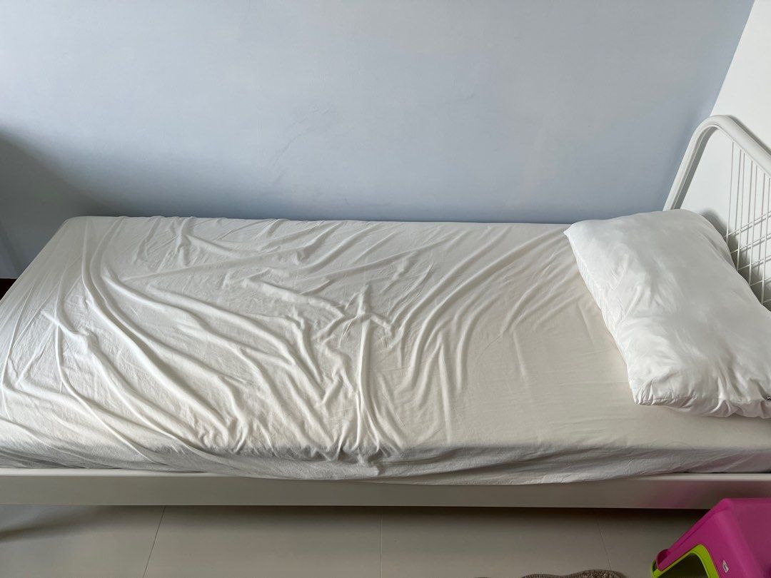 Ikea Nesttun Matress with Mattress