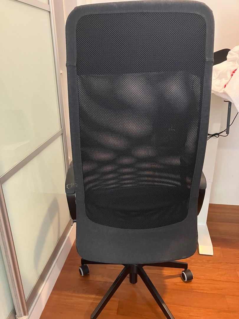 IKEA Office Chair markus, Furniture & Home Living, Furniture, Chairs on