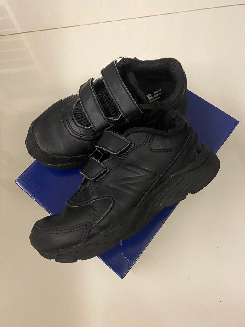 Kids new balance primary school black sport shoes