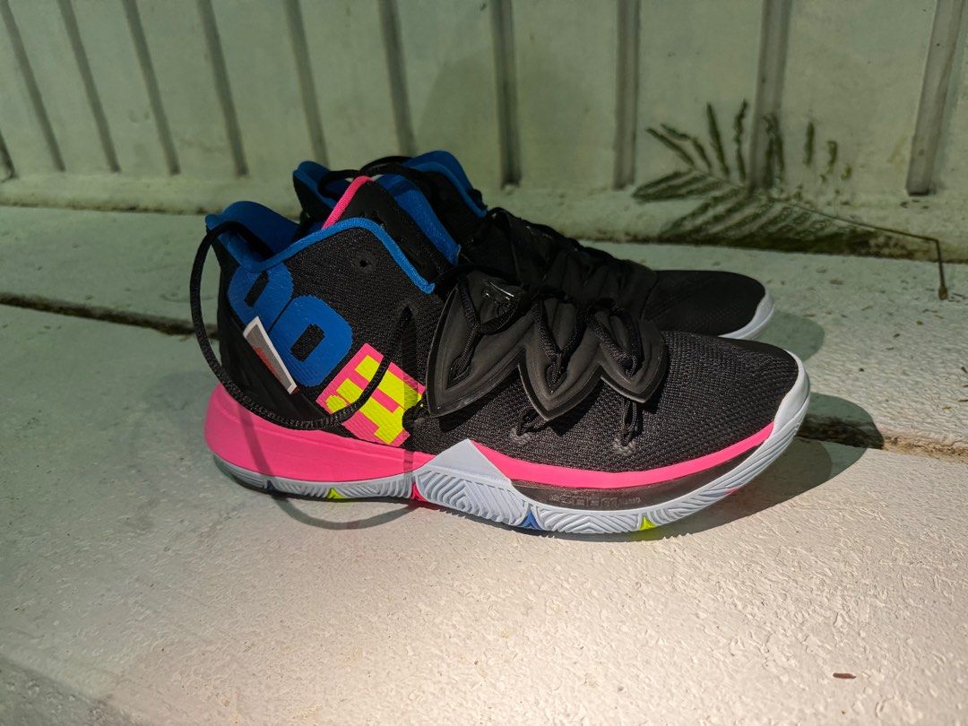 Kyrie 5 discount black pink