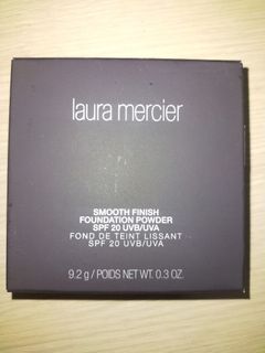 Laura Mercier Foundation Powder