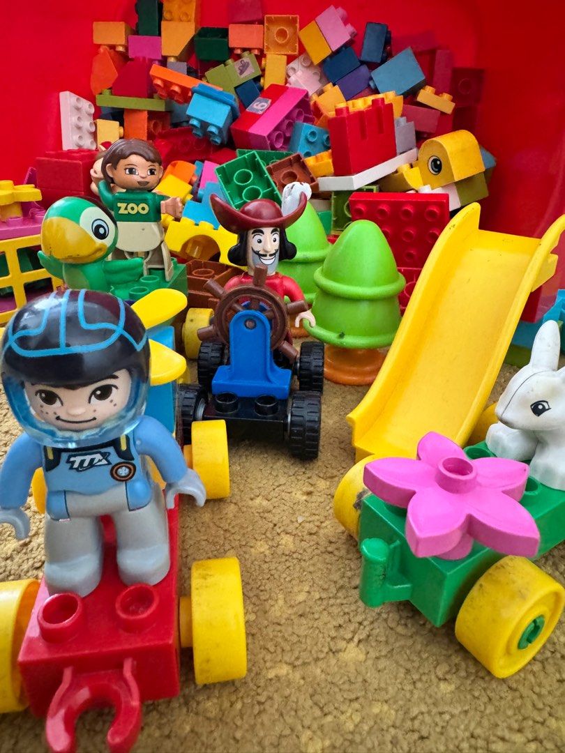 Duplo 200 pieces deals