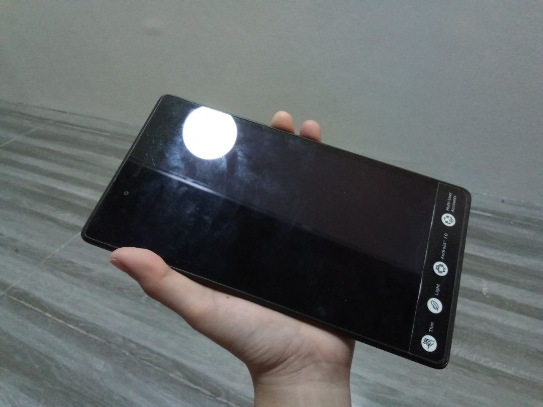 Lenovo tablet 7 essential tb-7304f (Category: Android) located in Batangas. Submitted by heuikitty (Listing ID 1262831280, Image 2). Description: ♡. may pagkabagal na pero still functioning. ♡⁠˖ㅤforgot the gb but it is -/16 ♡⁠˖ㅤsold as unit only. NO CHARGER or other accessories included..