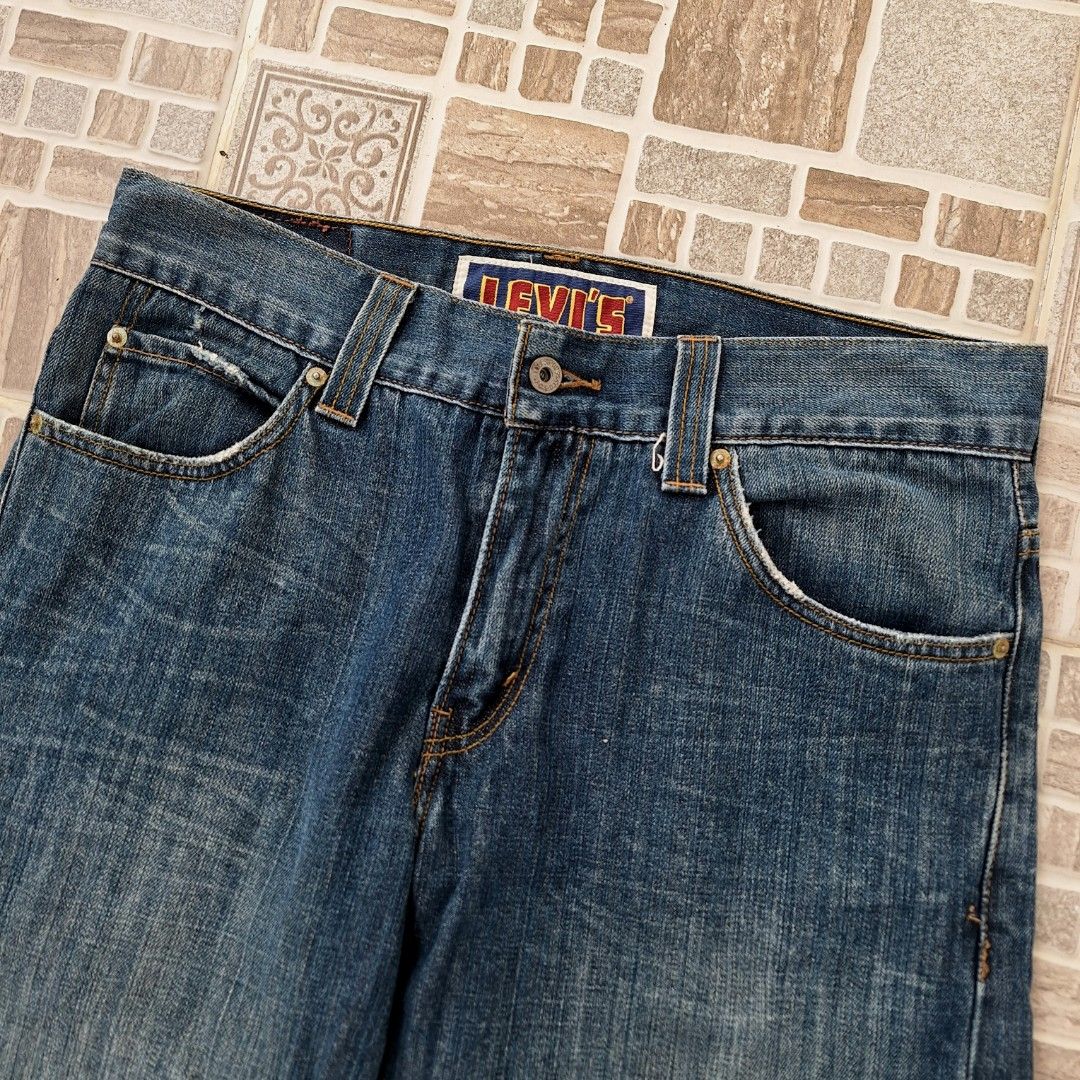 Levi's 549 low loose clearance