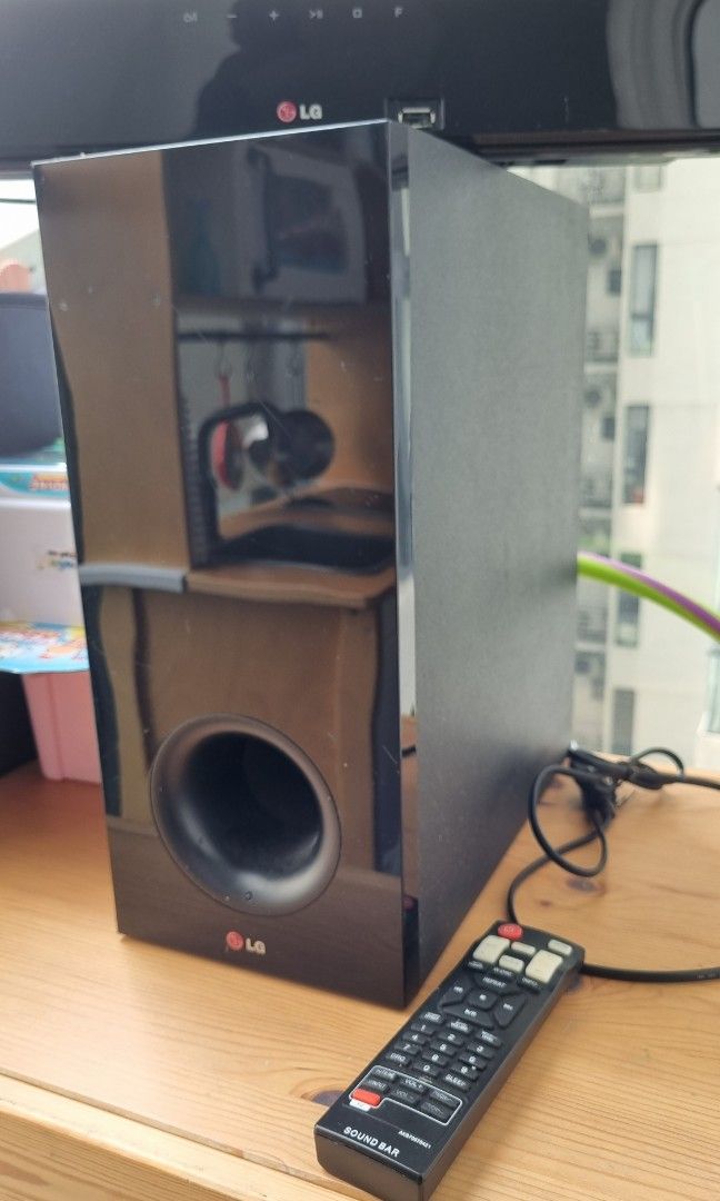 LG Soundbar NB3530A, Audio, Soundbars, Speakers & Amplifiers on Carousell