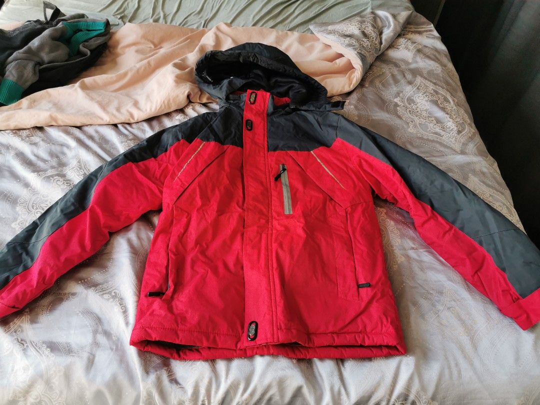 What is a outlet windbreaker used for