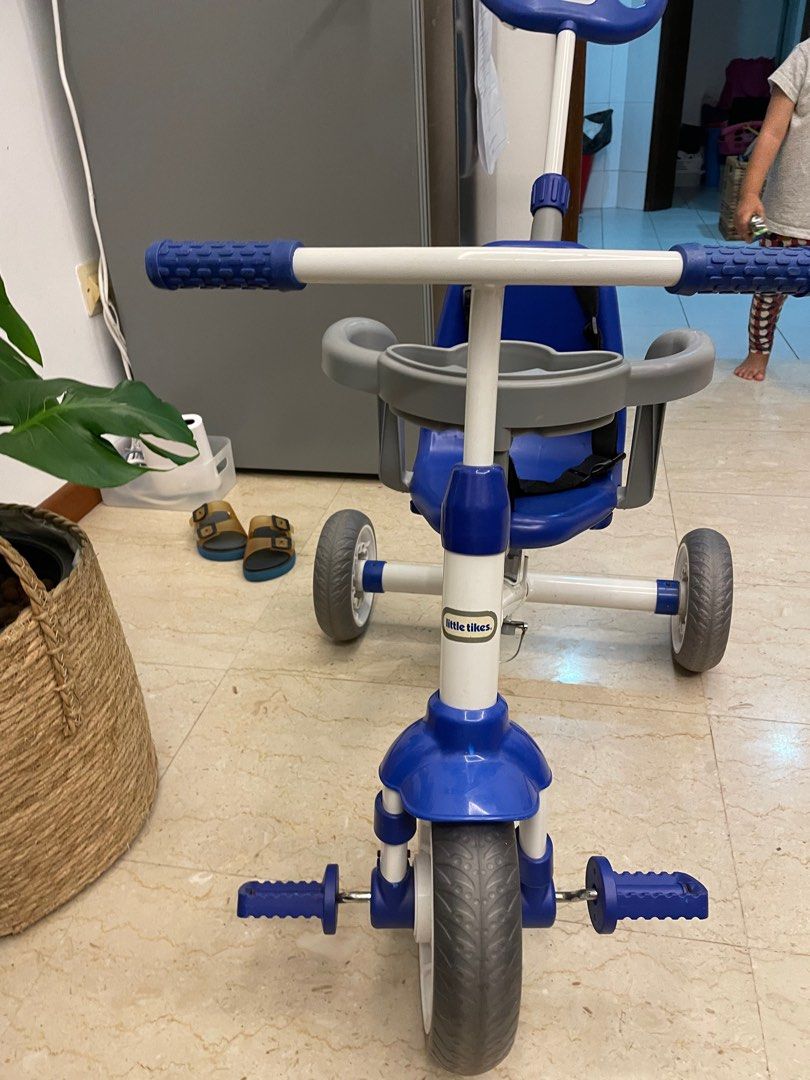 Little Tikes Tricycle, Sports Equipment, Bicycles & Parts, Bicycles on Carousell