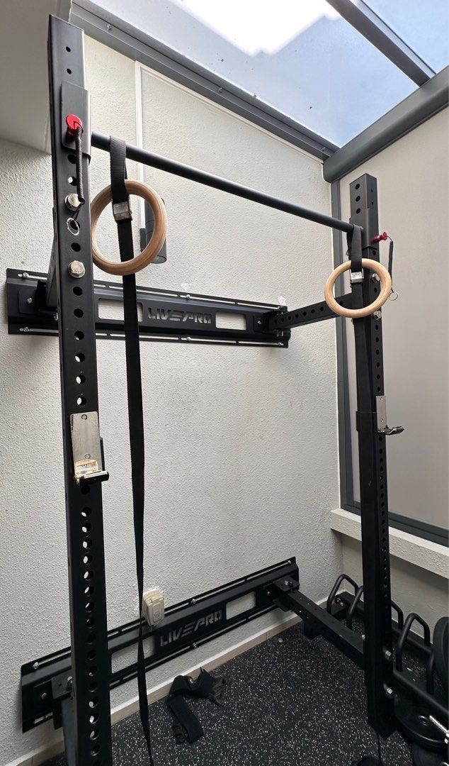 Wall mounted sales smith machine