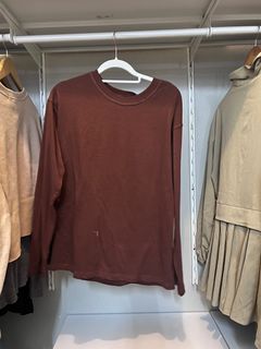 (Category: ) located in . Submitted by ecah_closet (Listing ID 1262818269, Image 1). Description: .