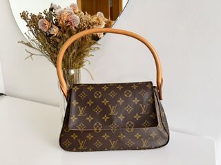 ilovekawaii C03079 - Vintage Louis Vuitton Monogram Sac Triangle Hand Bag  M51360 
