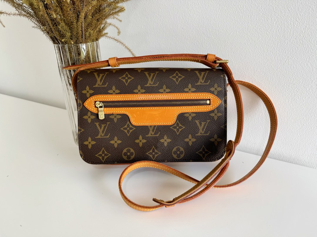 Louis Vuitton LV Vintage Saint Germain Crossbody Bag, Luxury, Bags &  Wallets on Carousell