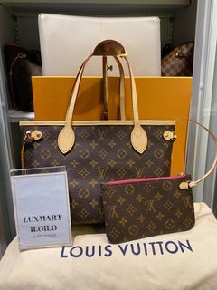 FULL SET AUTH LOUIS VUITTON LV PRISM IRIDESCENT CLUTCH BAG, Luxury, Bags &  Wallets on Carousell