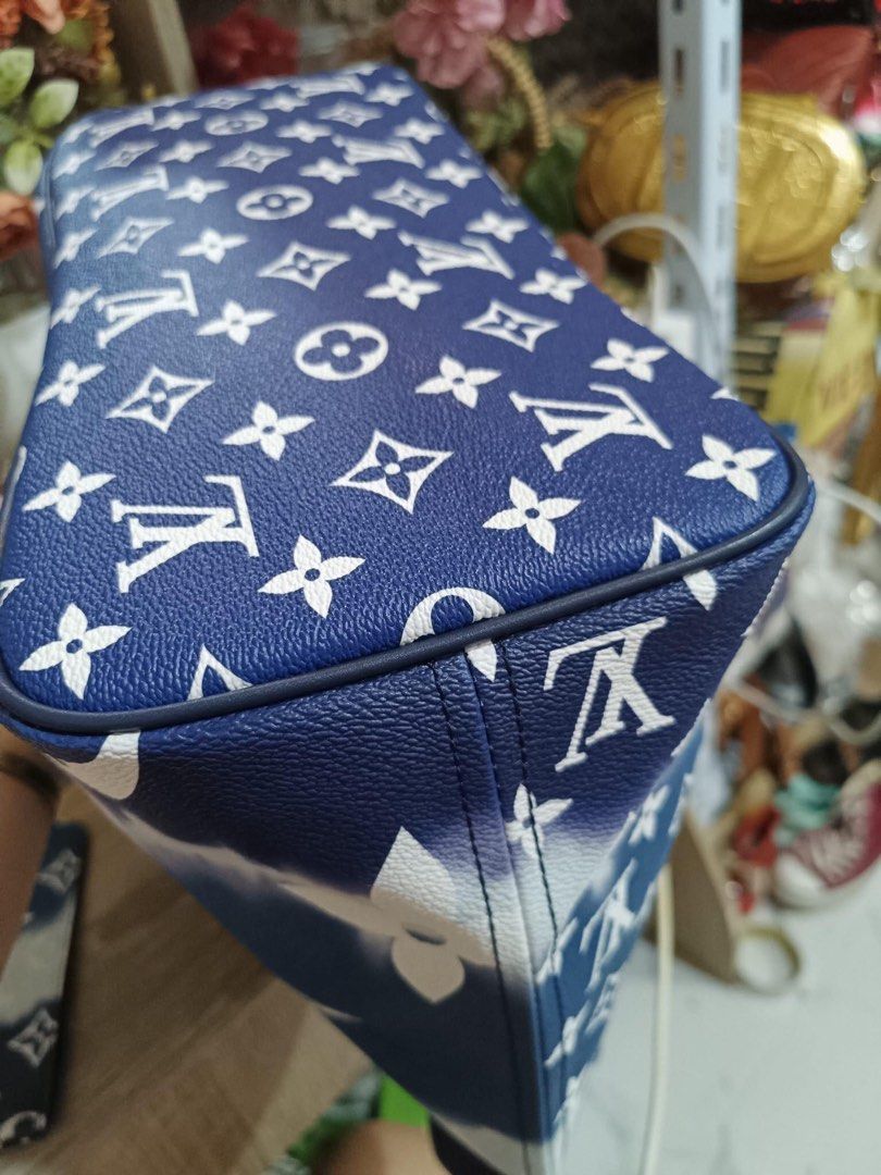 Lv Rayures Neverfull limited 'Rank A-ab ' searchable code, Luxury, Bags &  Wallets on Carousell