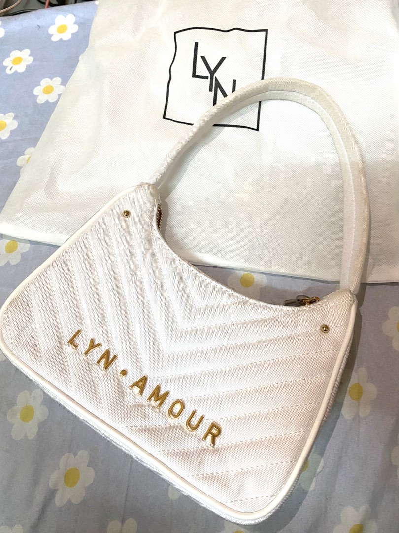 Lyn shoulder deals bag