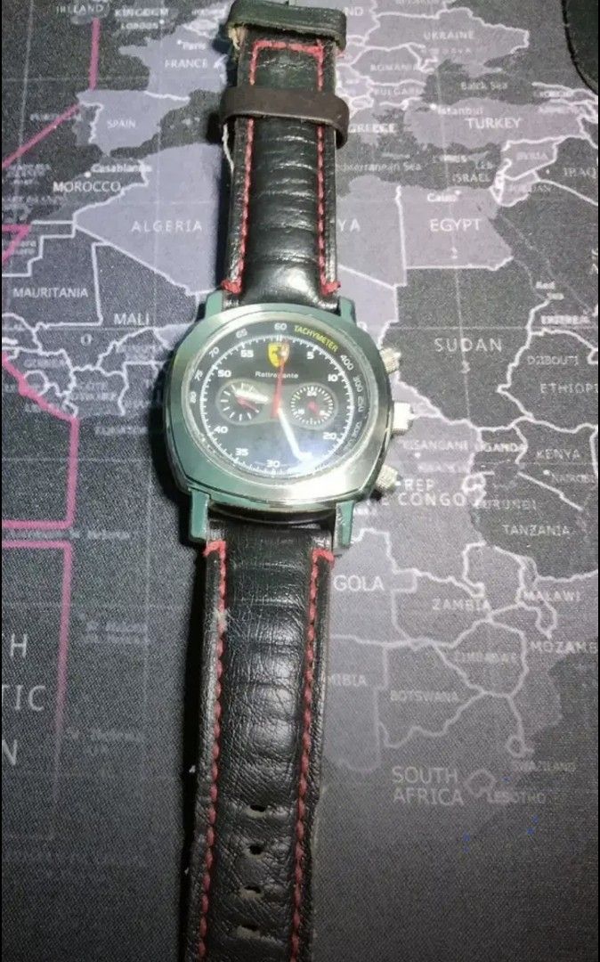 Jam discount ferrari panerai