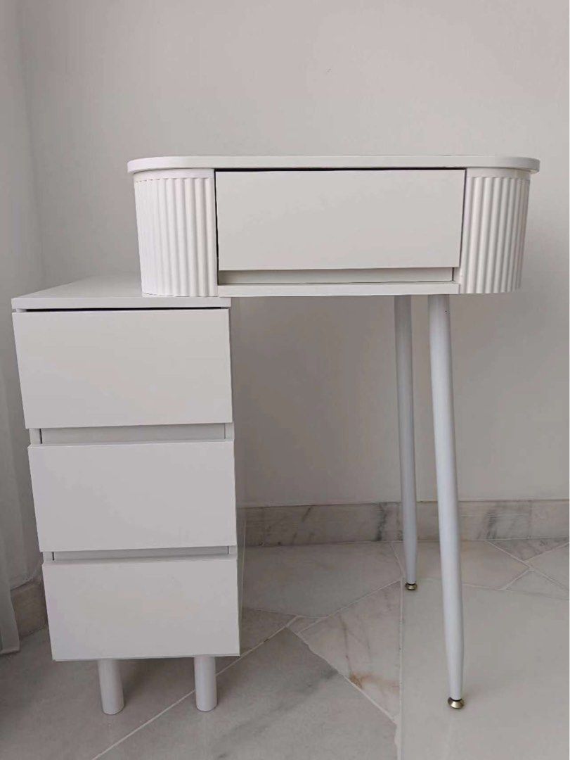 Make up dressing table with drawer and cabinet storages Furniture