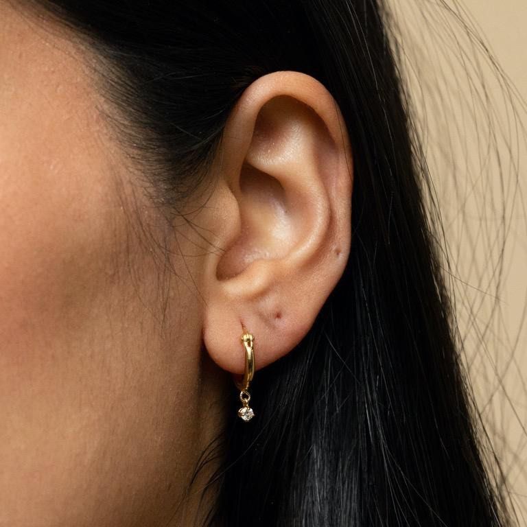 Mejuri cheap sapphire hoops