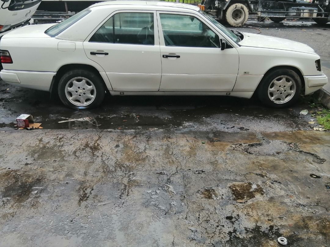 Mercedes W124 parts interior exterior, Auto Accessories on Carousell