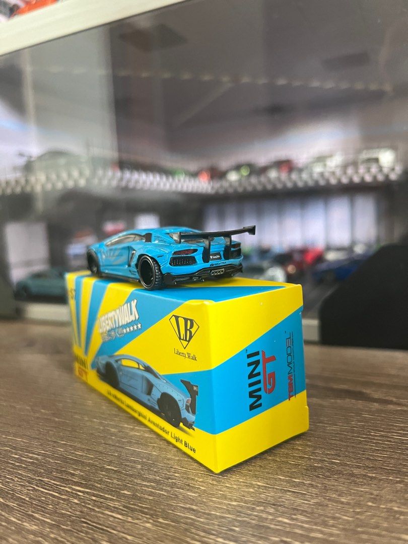 Mini gt lbwk Lamborghini Aventador #57, Hobbies & Toys, Toys & Games on ...