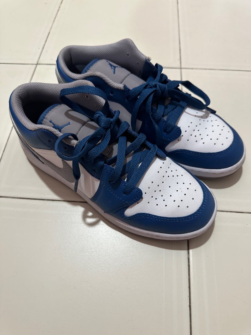 Nike air jordan best sale low blue
