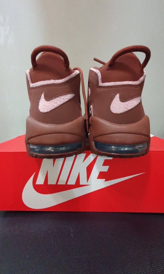 Nike air more uptempo 96