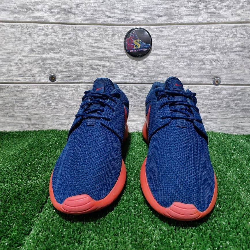 NIKE FLYKNIT ROSHE RUN Men s Fashion Footwear Sneakers on Carousell
