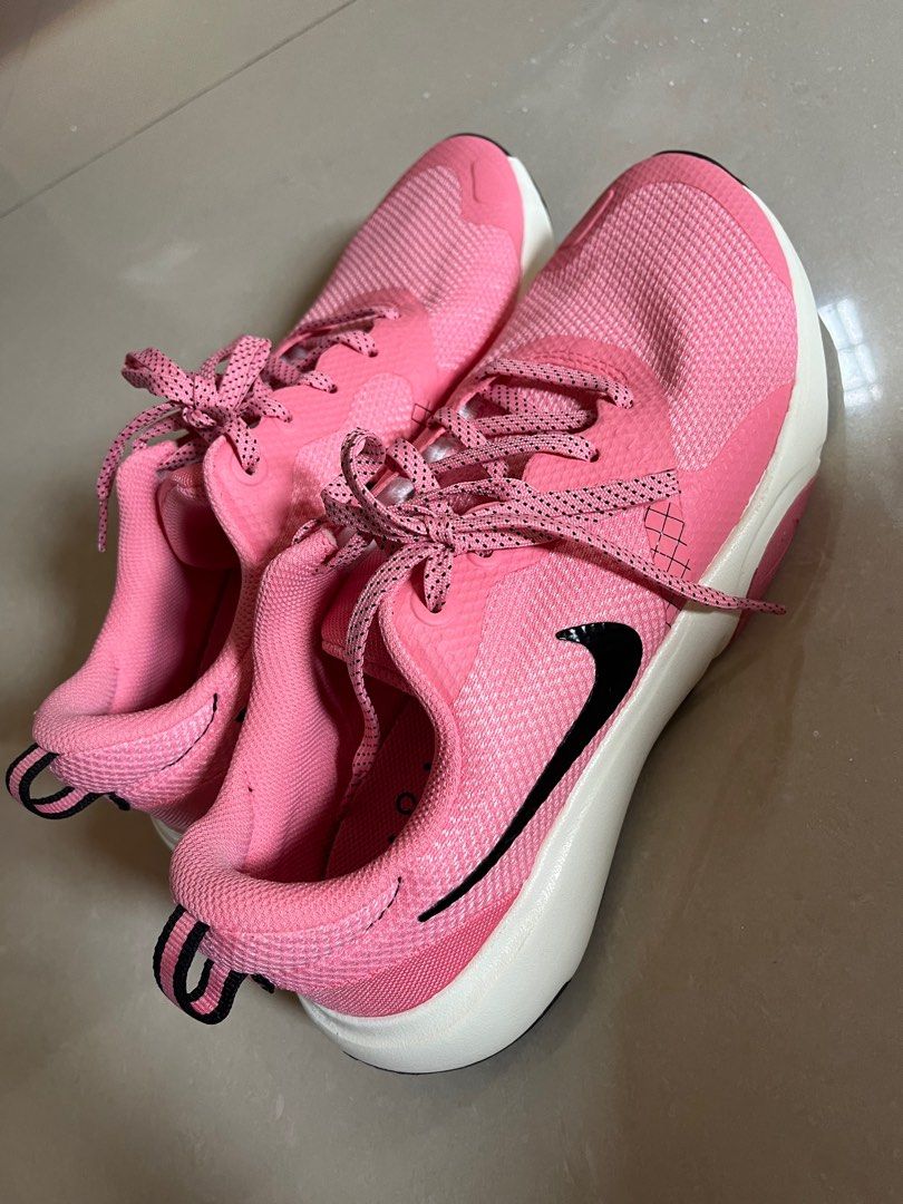 Nike womens hot pink shoes clearance