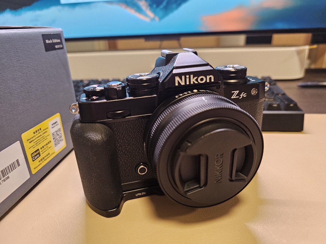 Nikon zfc Black kit, 攝影器材, 相機- Carousell
