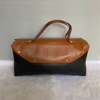 Nicole Christian Italy vintage leather tan, beige and brown