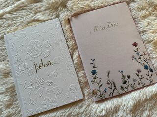 Red Packets, Notebooks and Greeting Cards Collection item 1