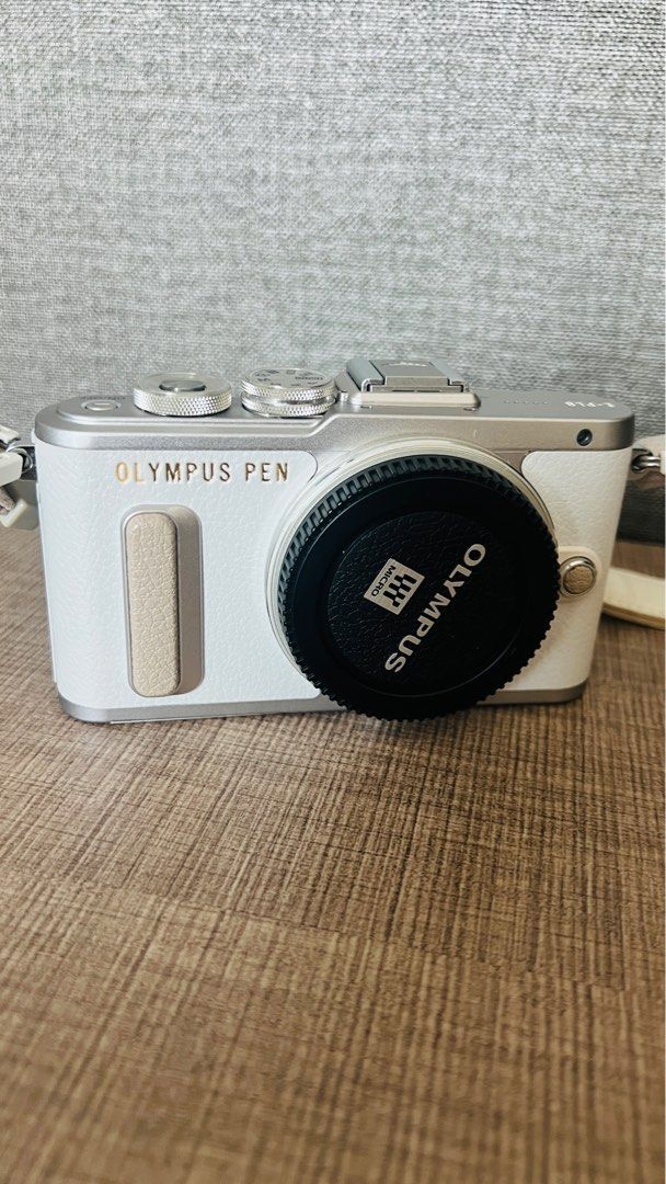 Olympus pen epl8 on sale case