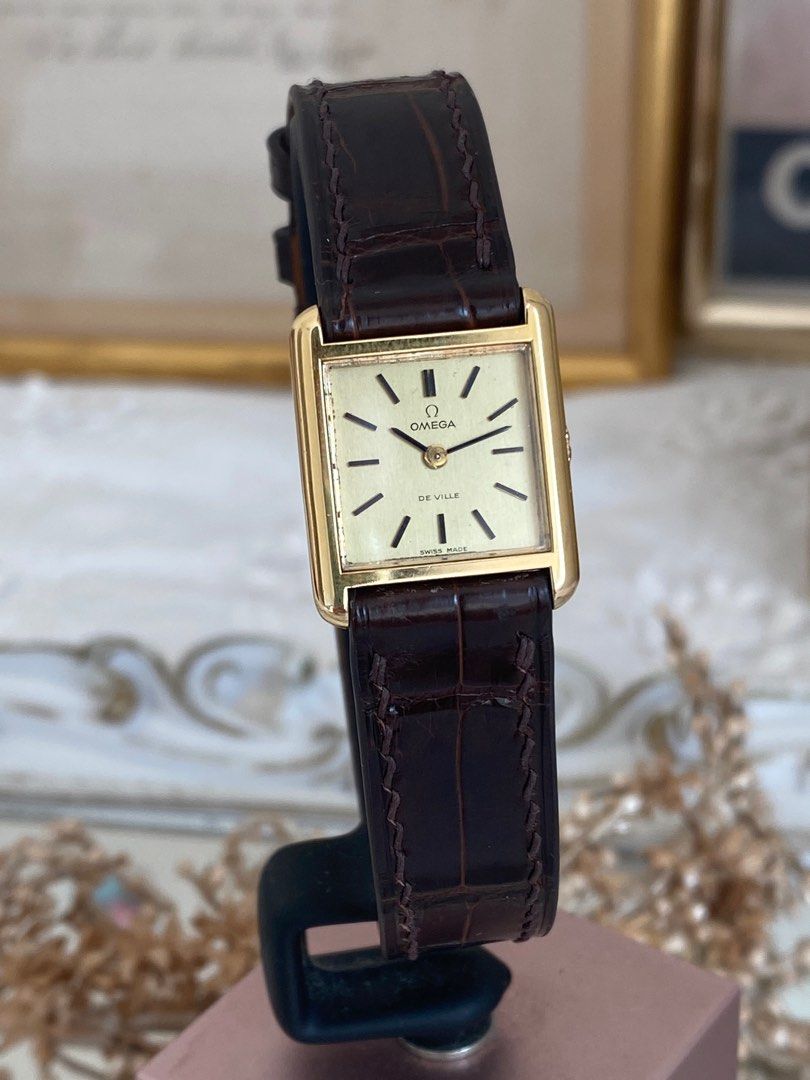 Omega ultra hotsell thin tank watch