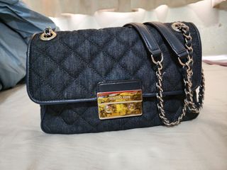 （分類：）位於 。 由 jamzii 提交（商品編號 1262684955，圖片 1）。簡介： 。