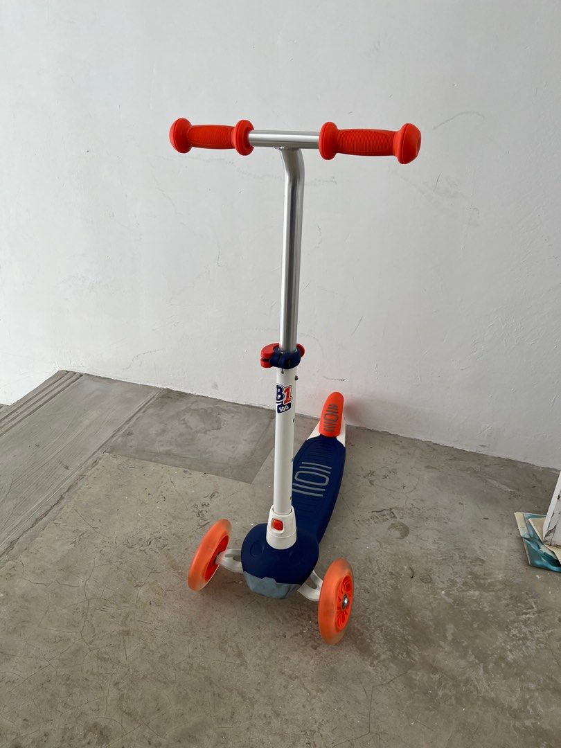 Oxelo scooter B1 500, Sports Equipment, Other Sports Equipment and ...