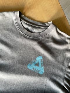 Palace Tri-Ferg Colour Blur T-shirt, Men's Fashion, Tops & Sets