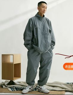 Pin sktbs 運動套裝 外套L,褲子XL